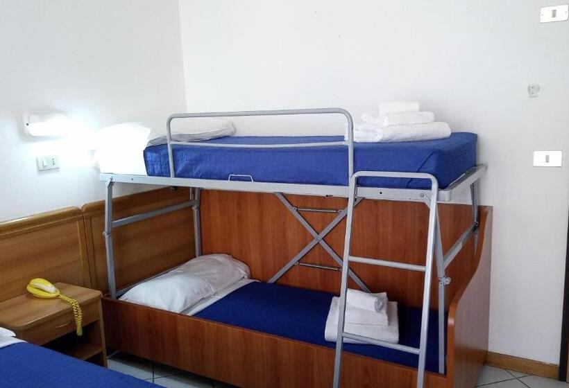 호텔 Venezia Beach