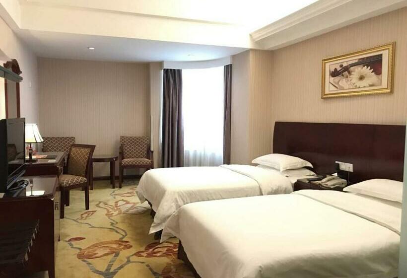 Vienna Hotel Shenzhen Yinhu Bus Station