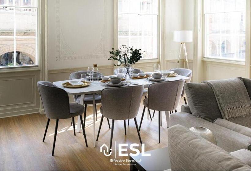 Most Central Luxury Grade 2 Listed Apartment Overlooking Shrewsbury Square   Free Parking