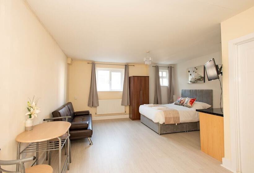 Newly Refurbished Studio, 20mins To London Bridge