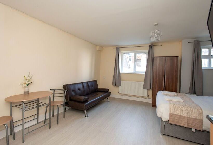 Newly Refurbished Studio, 20mins To London Bridge
