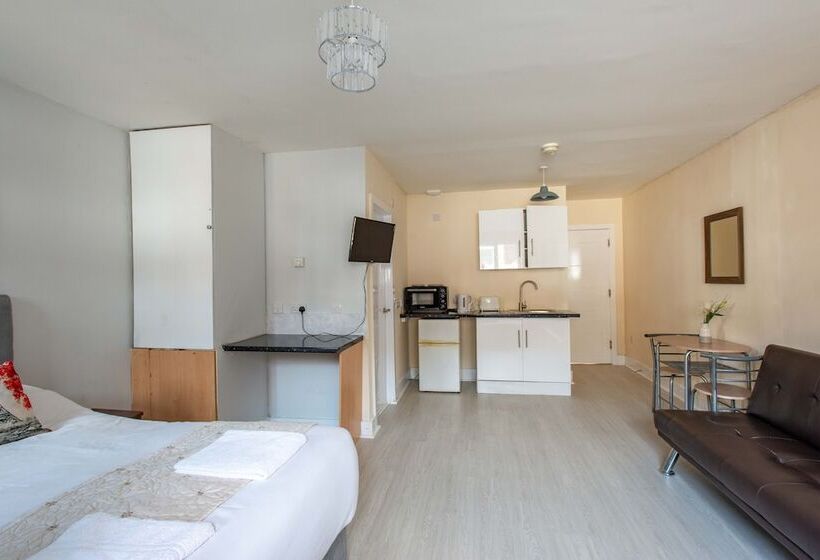 Newly Refurbished Studio, 20mins To London Bridge