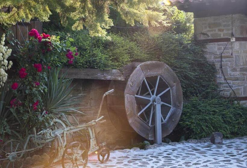 ペンション екокомплекс катунище