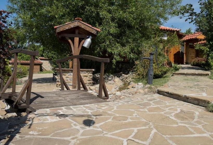 ペンション екокомплекс катунище