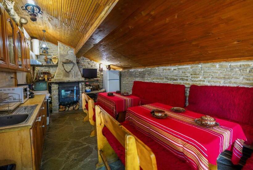 ペンション екокомплекс катунище