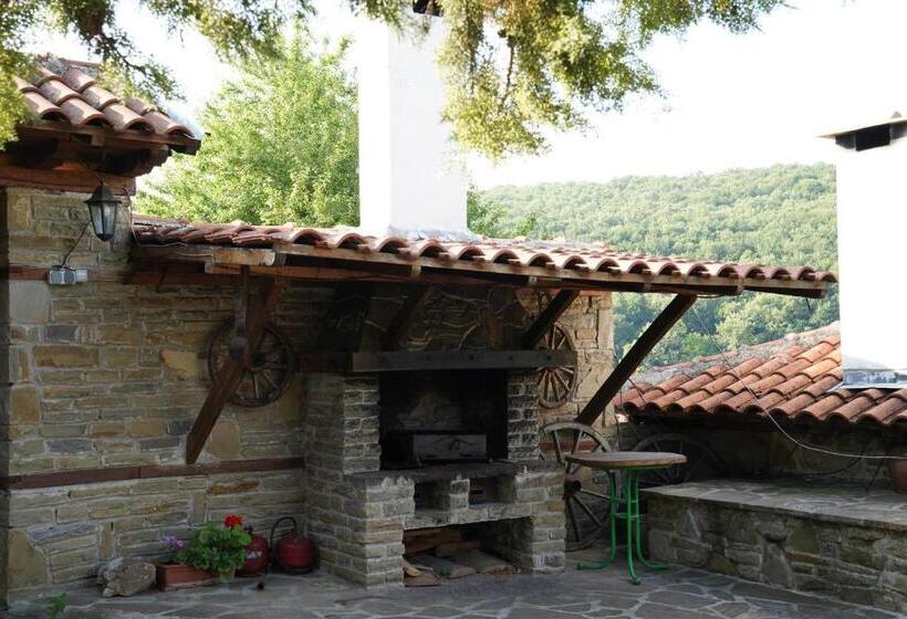 ペンション екокомплекс катунище