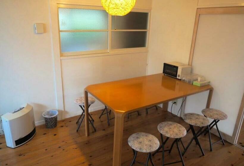 ペンション 漁師がホストの絶景ゲストハウス