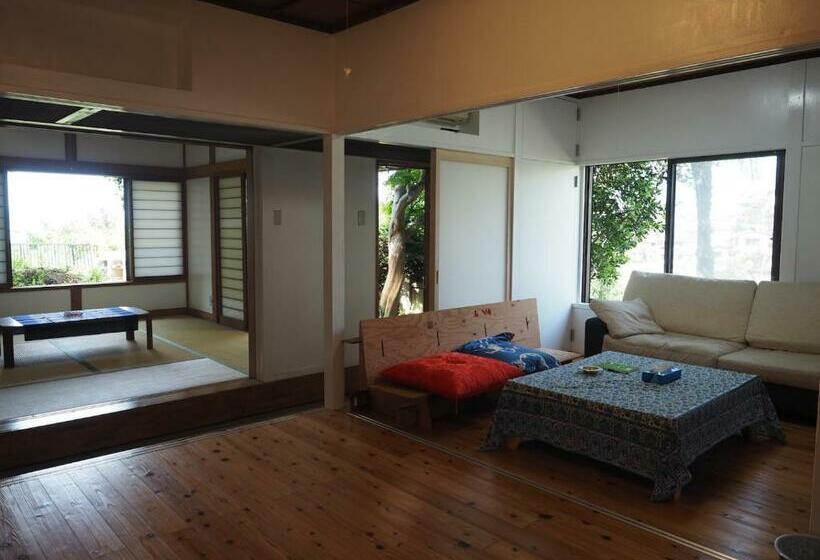 ペンション 漁師がホストの絶景ゲストハウス