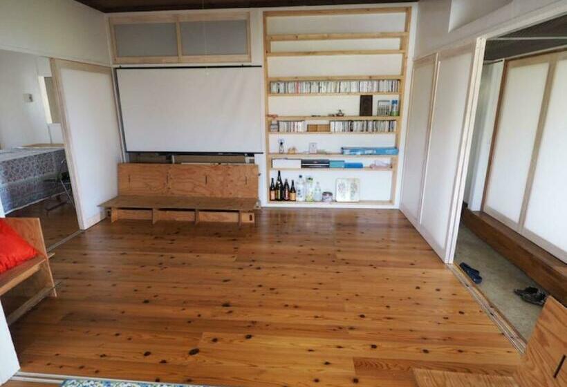 ペンション 漁師がホストの絶景ゲストハウス