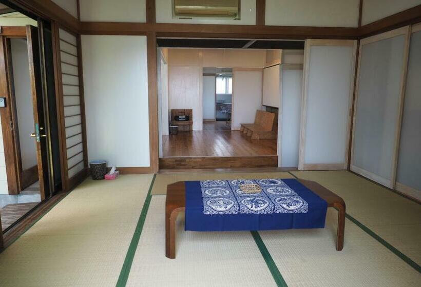 ペンション 漁師がホストの絶景ゲストハウス