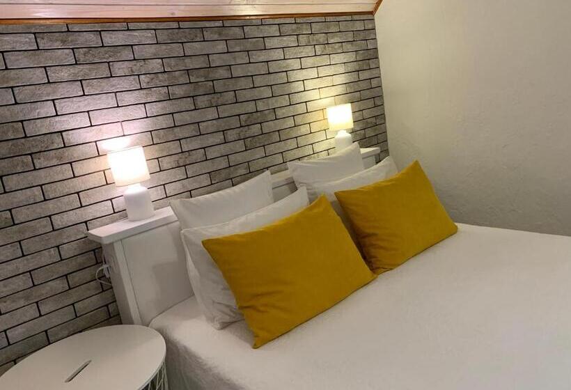 پانسیون зоряні карпати