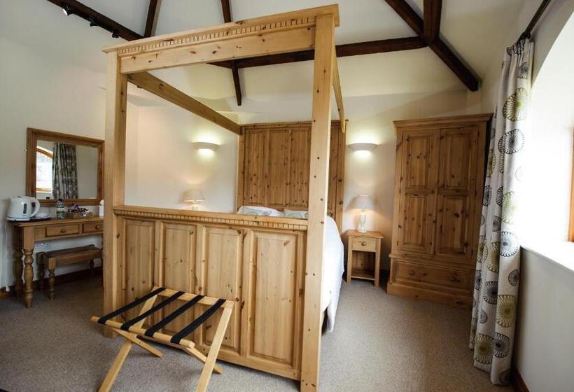 Пансион Church Farm Lodge