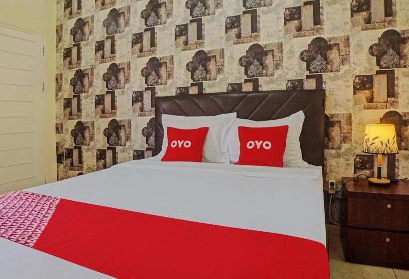 פנסיון Reddoorz Syariah @ Jalan Letda Sujono Tembung