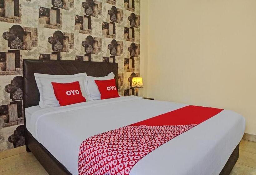 פנסיון Reddoorz Syariah @ Jalan Letda Sujono Tembung