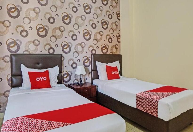 פנסיון Reddoorz Syariah @ Jalan Letda Sujono Tembung