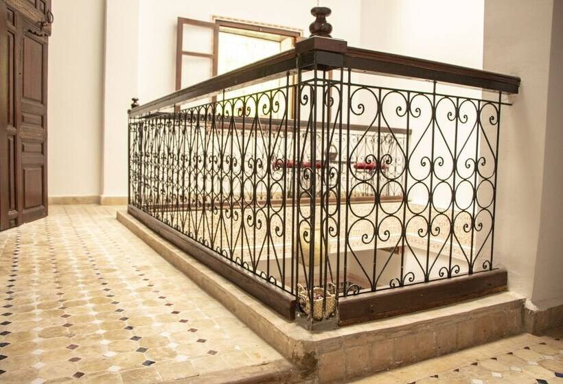 پانسیون Riad Dar Senhaji