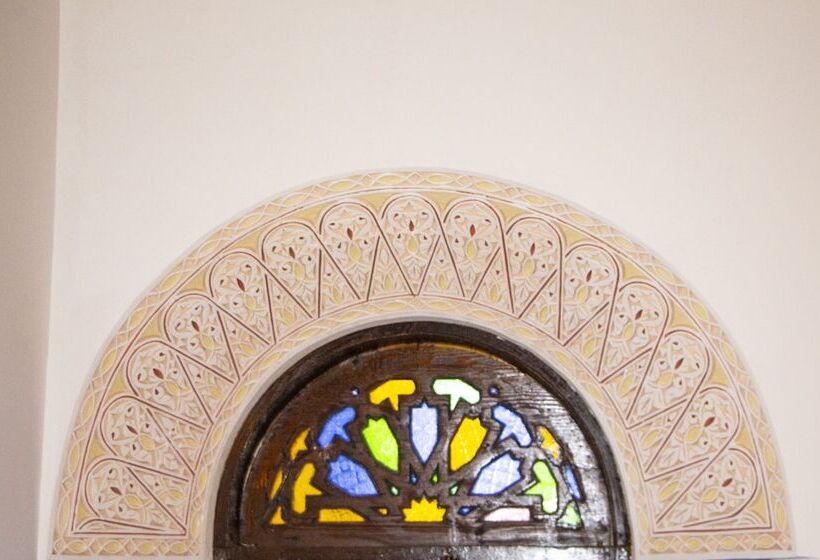 پانسیون Riad Dar Senhaji