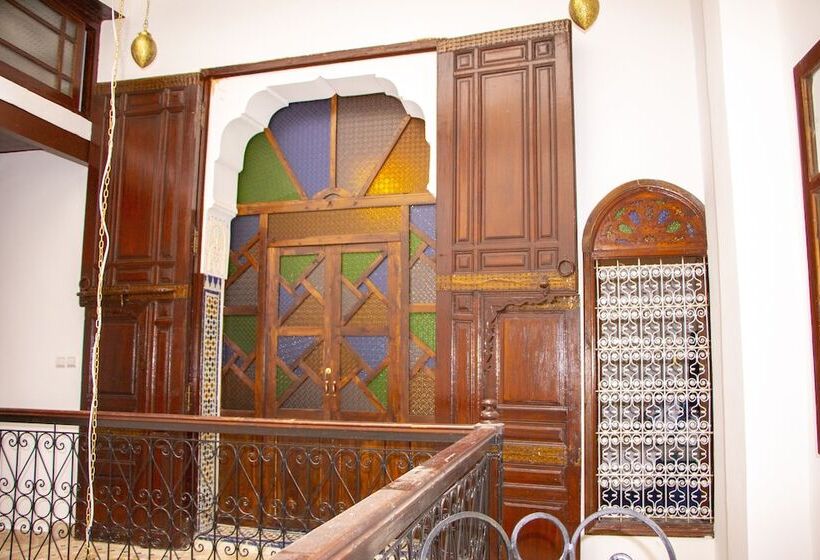 پانسیون Riad Dar Senhaji