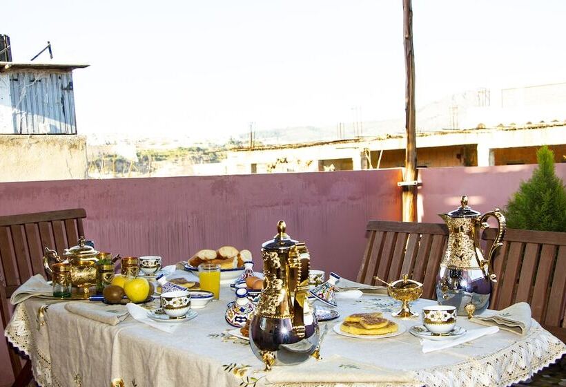 پانسیون Riad Dar Senhaji