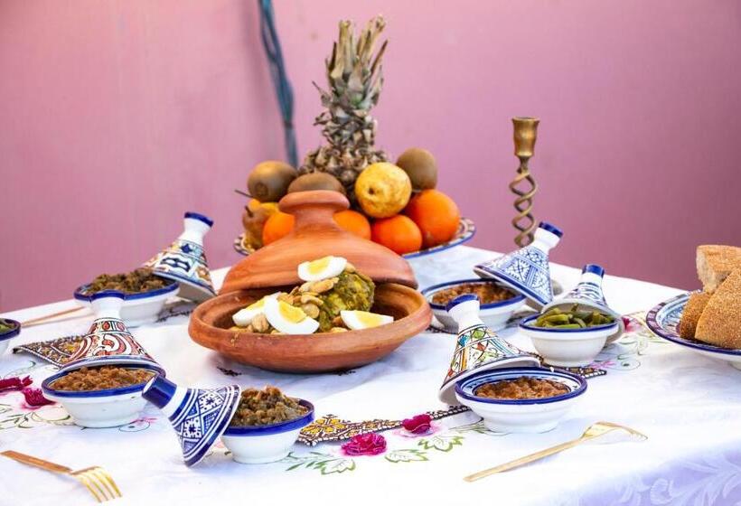 پانسیون Riad Dar Senhaji