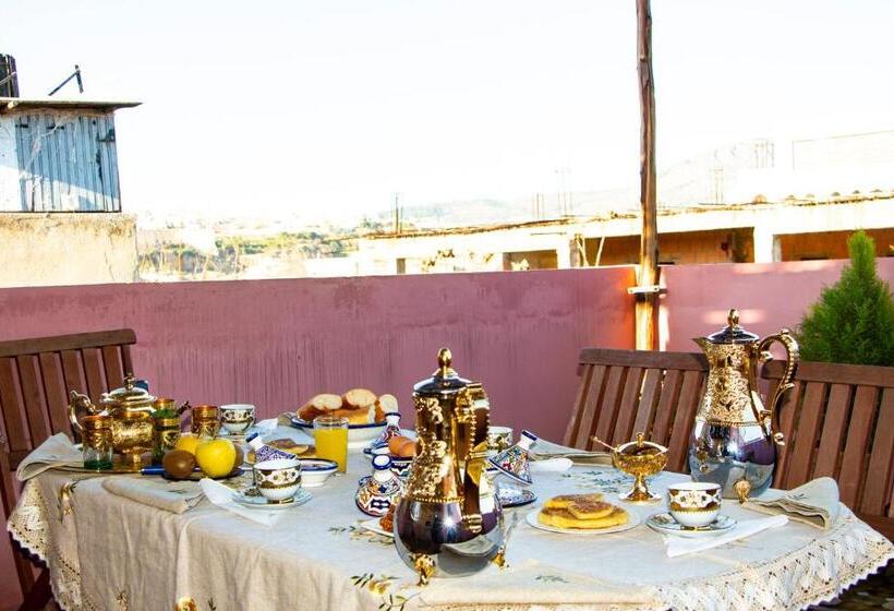 پانسیون Riad Dar Senhaji