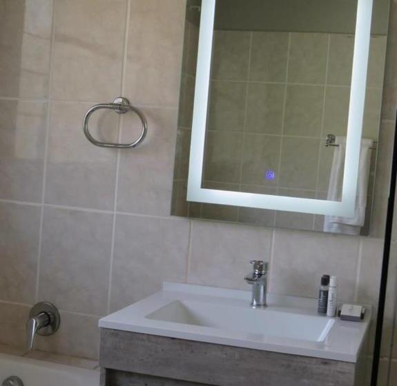 פנסיון Sani Pass Manor Guest House