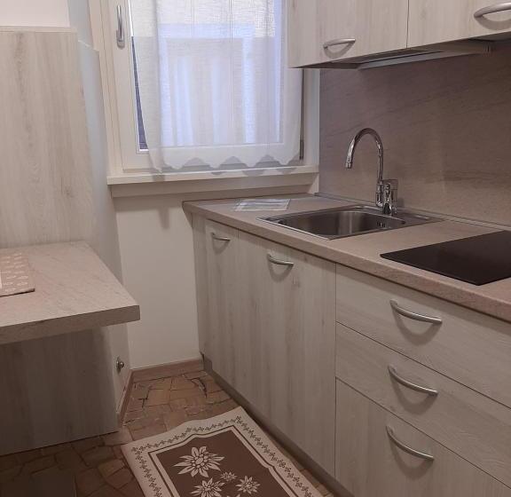 Pernici Mountain House