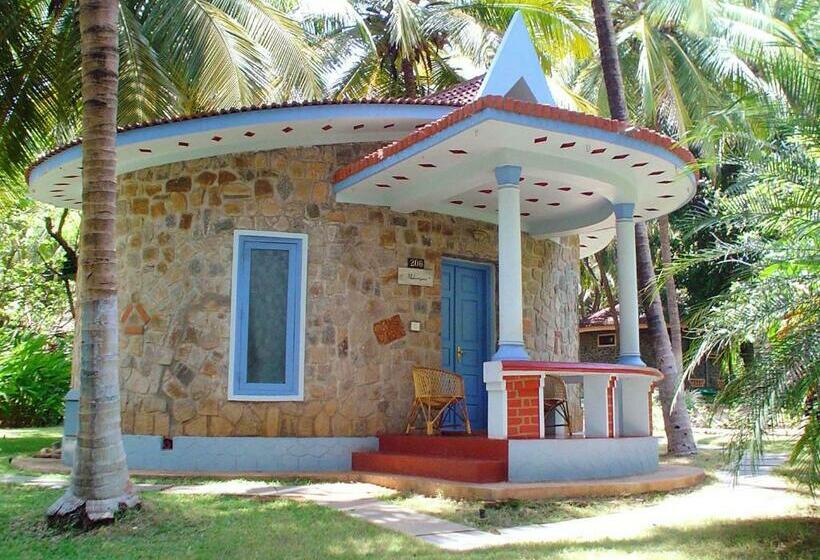 אתר נופש Kairali   The Ayurvedic Healing Village