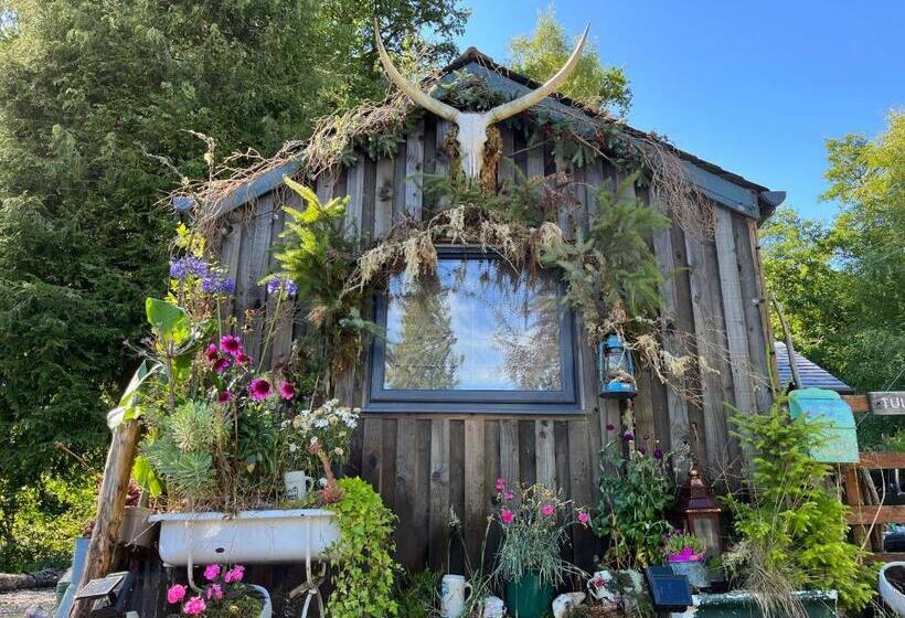 The Loveshack Lodge Balquhidder