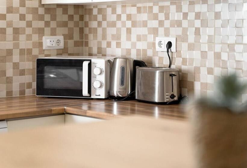 Villa Harpista In Guia By Ideal Homes