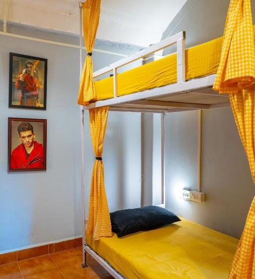 Whoopers Hostel Palolem