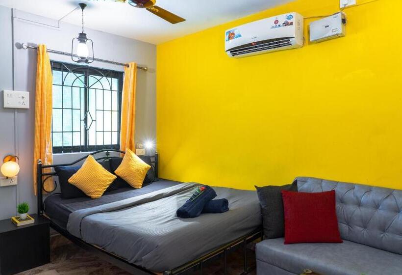 Whoopers Hostel Palolem