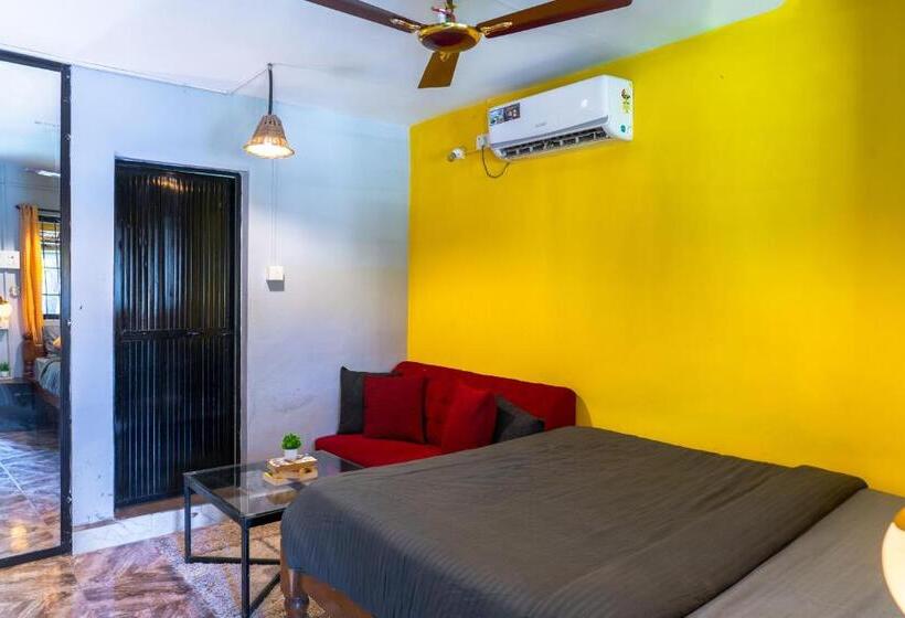 Whoopers Hostel Palolem