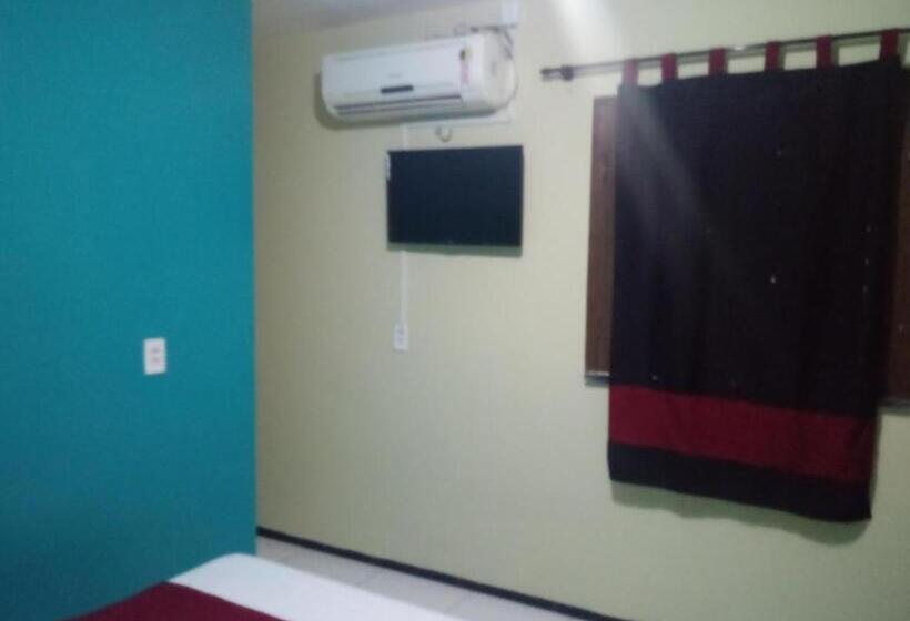 הוסטל Pousada Maria Sara