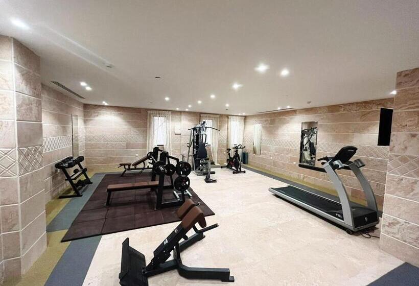 Biz Hotel Apartments