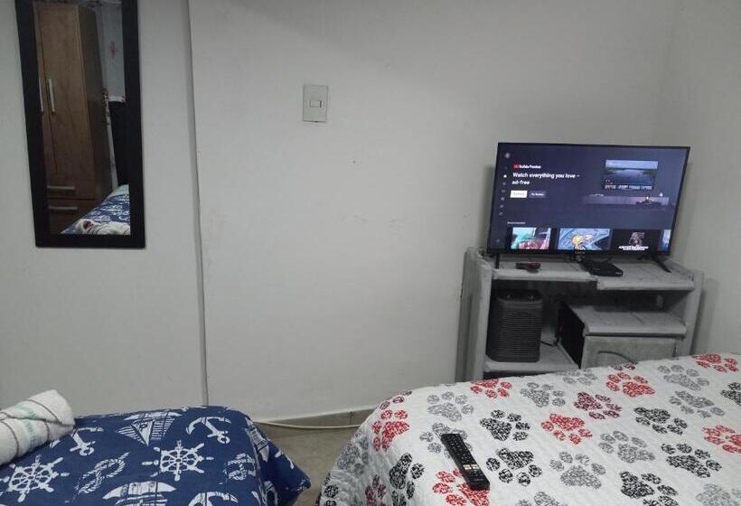 Cerca Al Aeropuerto, Toma De Fotos Huellas Visa Embajada Eeuu 700