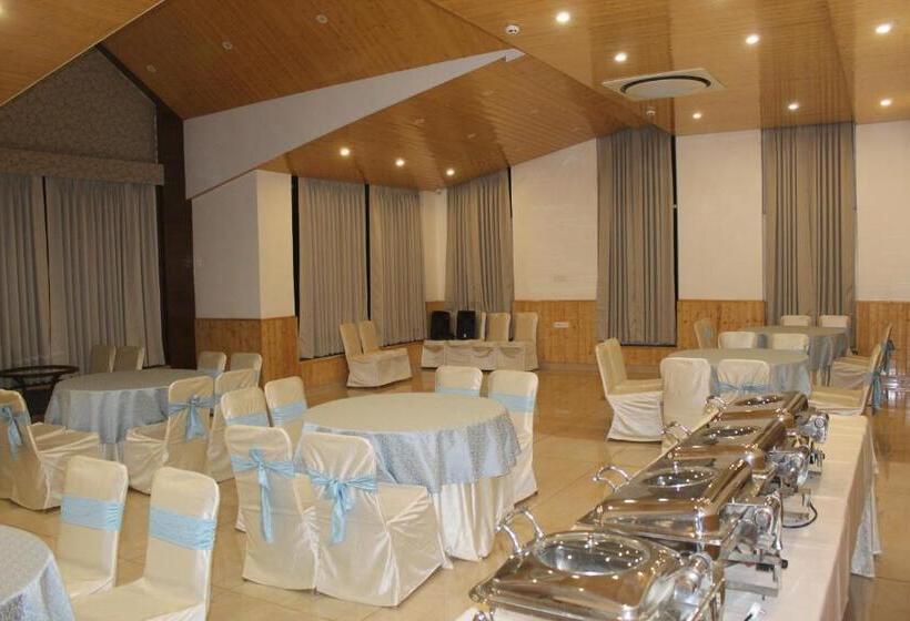 هتل Abhilashi Residency & Spa   Centrally Heated & Air Cooled