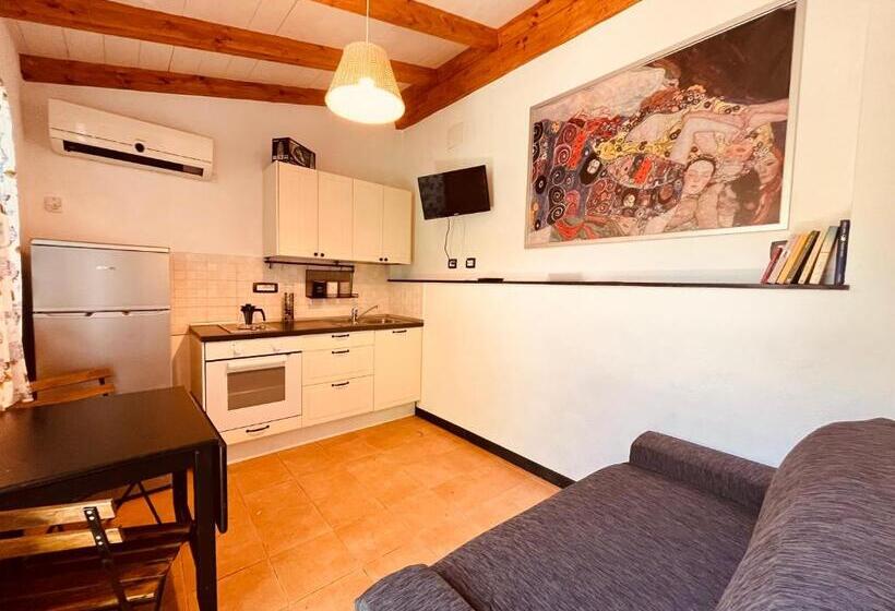 هتل Baia Di Levanto