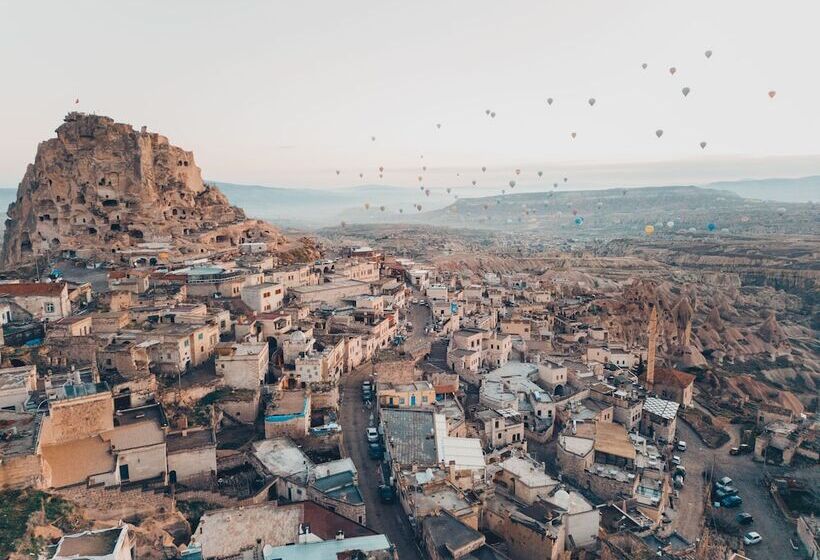 בית מלון כפרי Peristyle Cave Cappadocia  Special Class