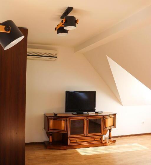 هتل хутор City