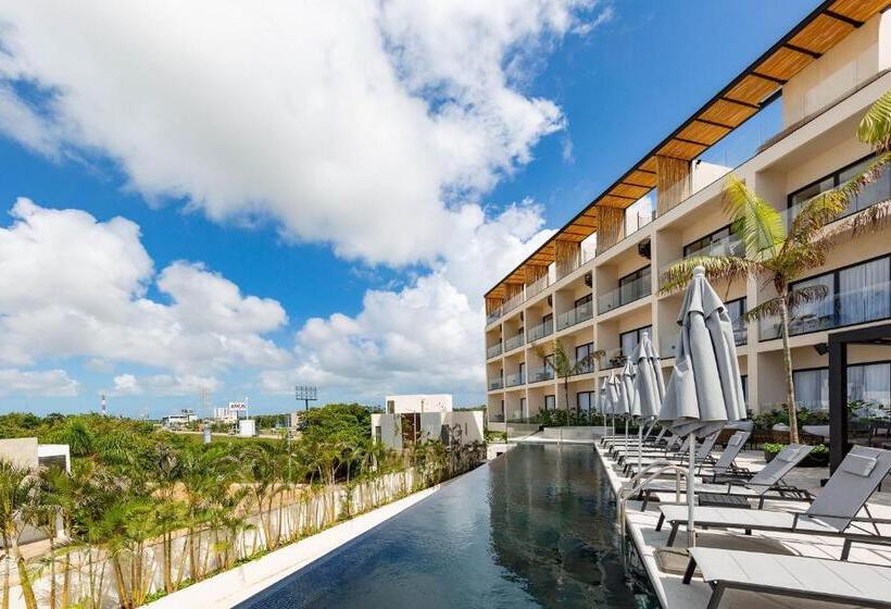 Hive Cancun By G Hotels