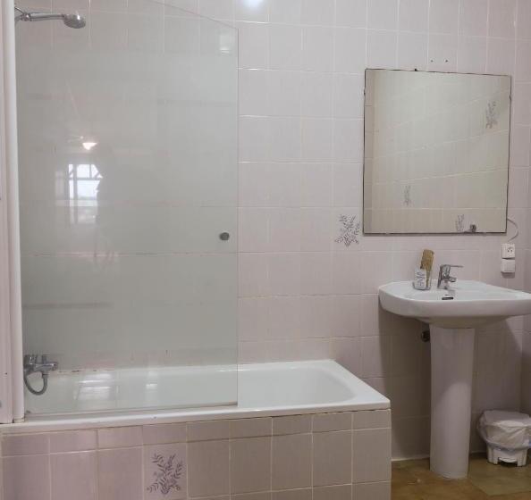 فندق Mesón Kubano B&b