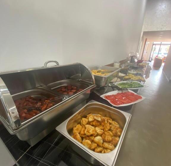 בית מלון כפרי Velmar