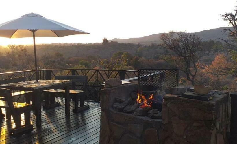 Ifenwenzi Bush Chalet