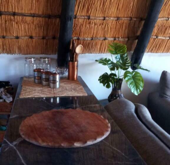 Ifenwenzi Bush Chalet