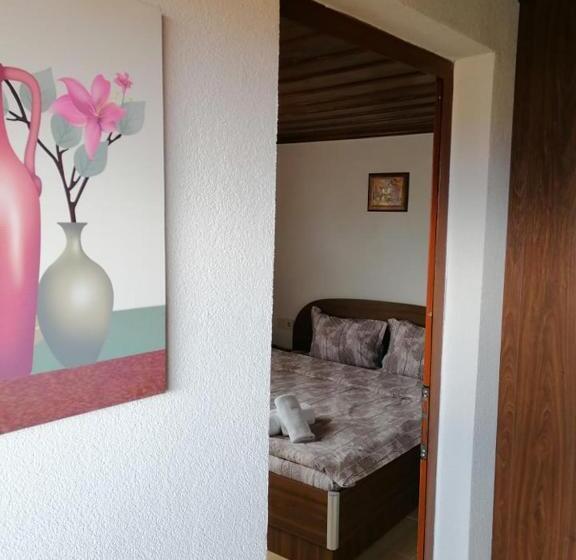 Пансион къща за гости градината