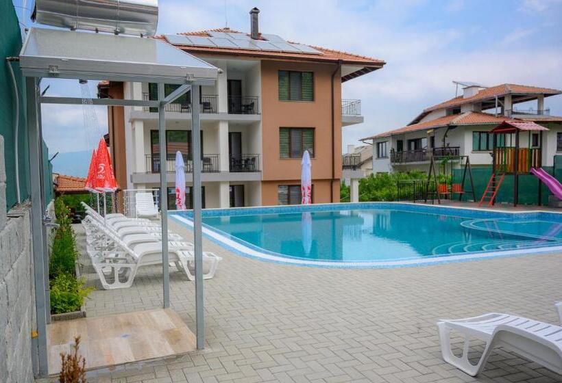 بنسيون вила влахов