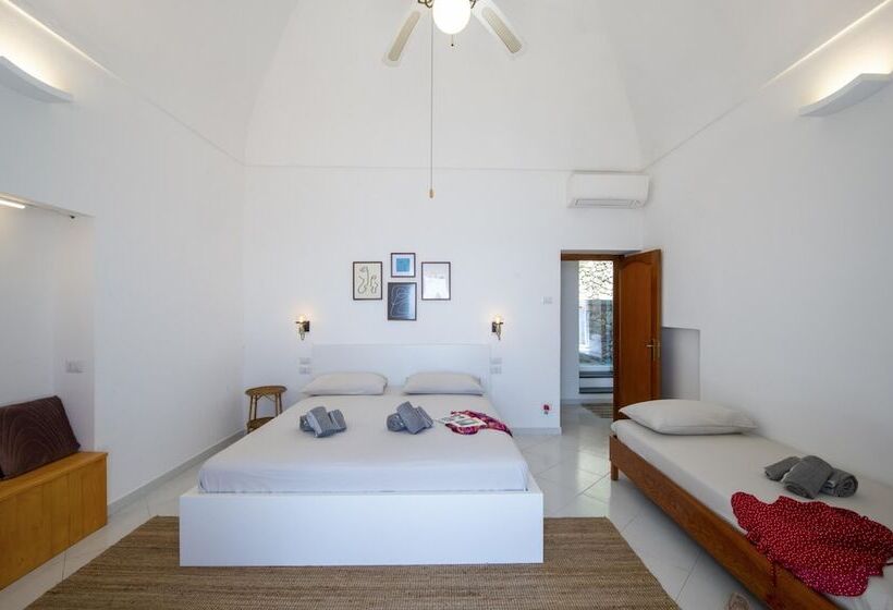 Villa Punta Di Diamante 200 Stairs