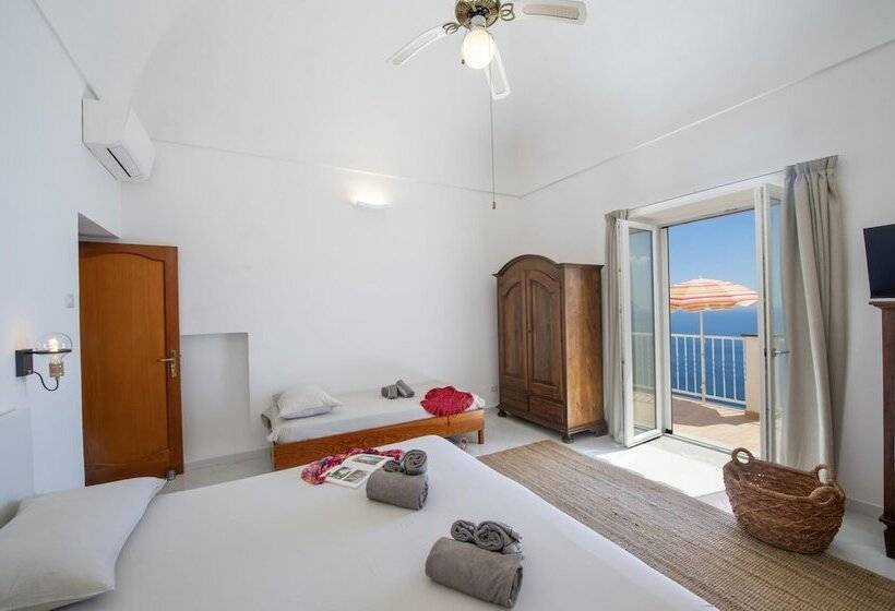 Villa Punta Di Diamante 200 Stairs