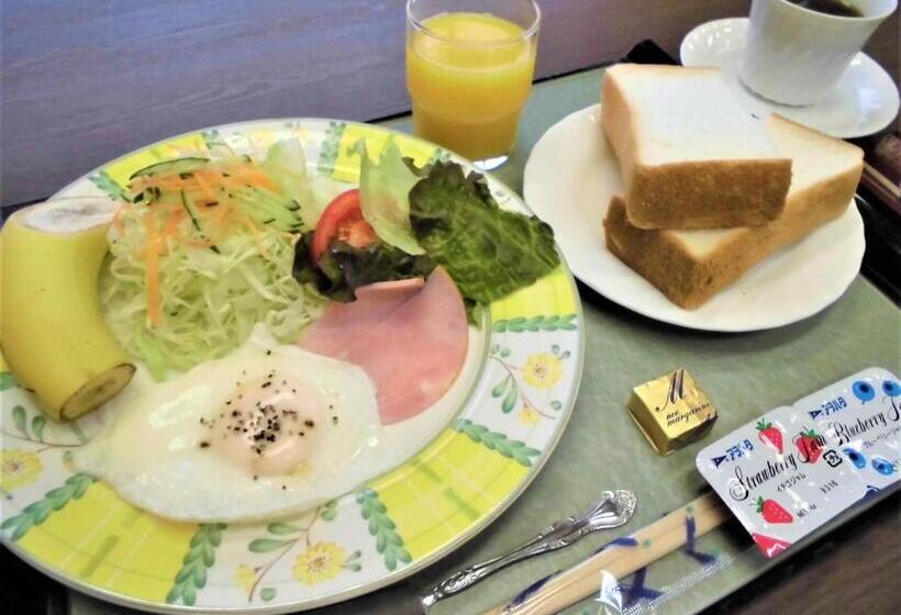 館林グランドホテル